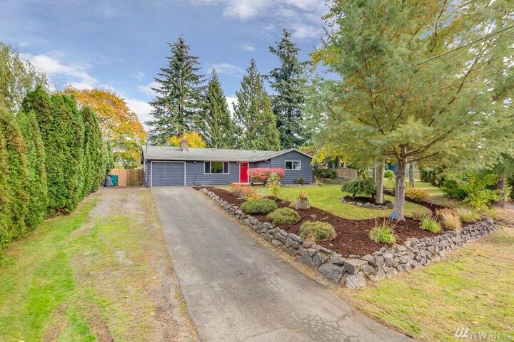 Property Photo:  5733 95th Dr SE  WA 98290 