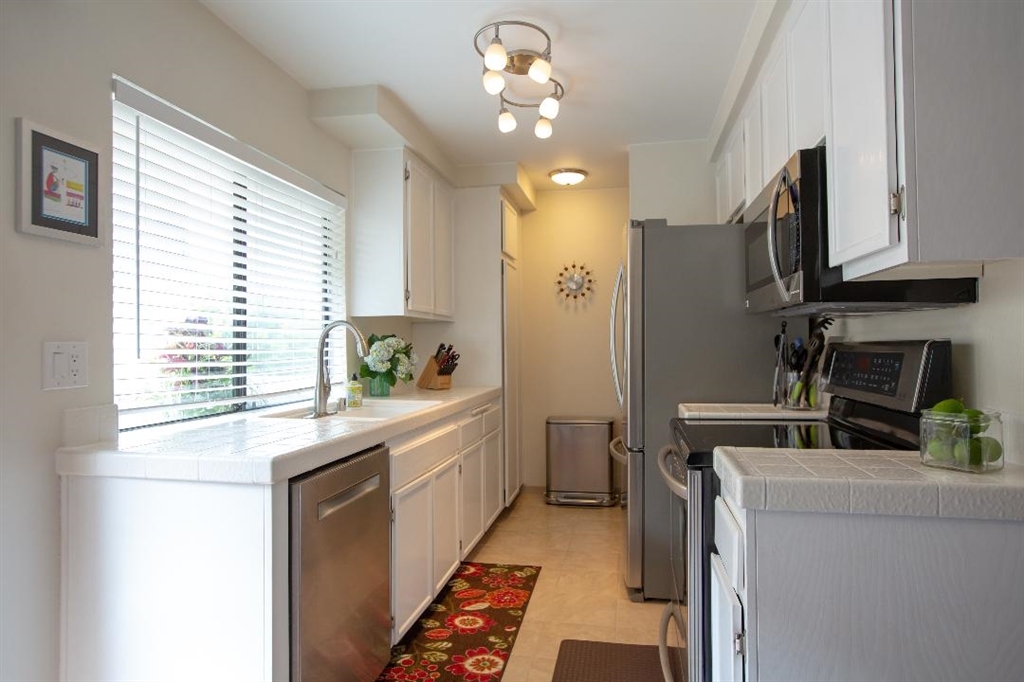 Property Photo:  2747 Ariane Dr 180  CA 92117 