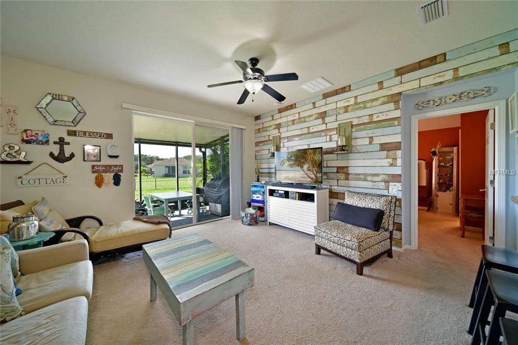 Property Photo:  5209 98th Avenue E  FL 34219 