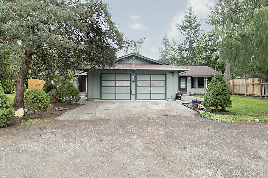 Property Photo:  7436 Mullen Rd SE A - B  WA 98503 