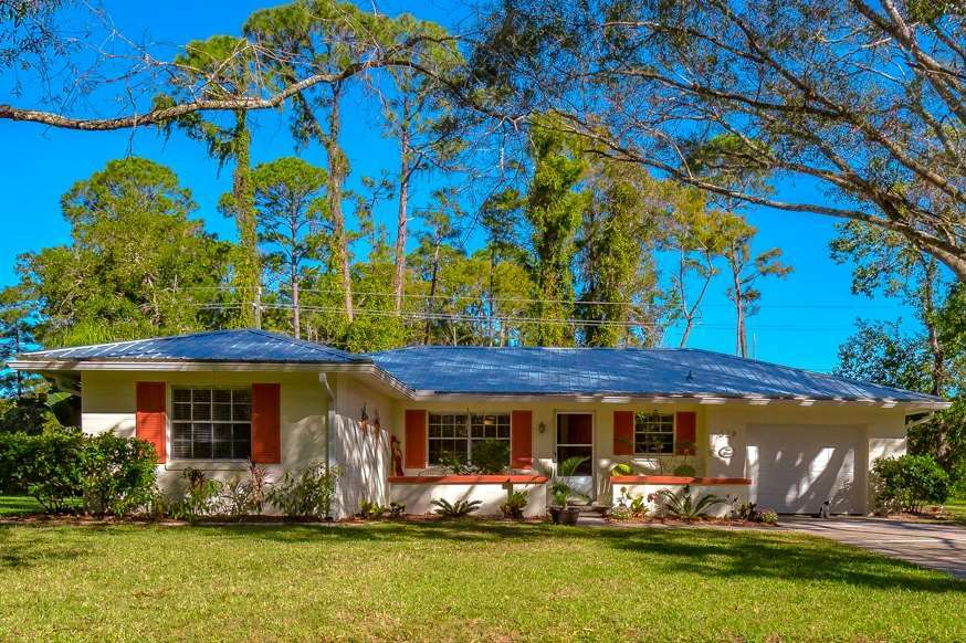 Property Photo:  528 Sevilla Drive  FL 32086 