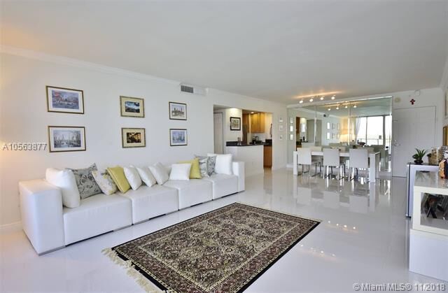 Property Photo:  10350 W Bay Harbor Dr 8R  FL 33154 