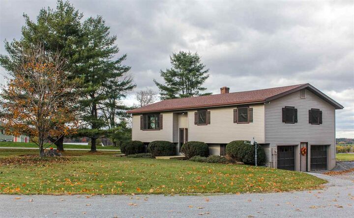 Property Photo:  195 Place W Road  VT 05461-9765 