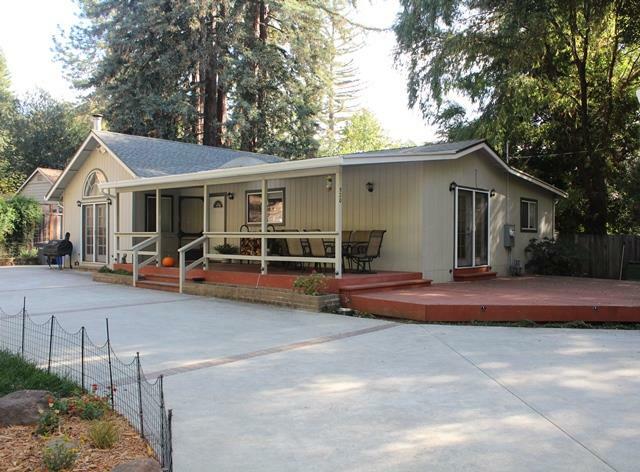 Property Photo:  520 Redwood Avenue  CA 95005 