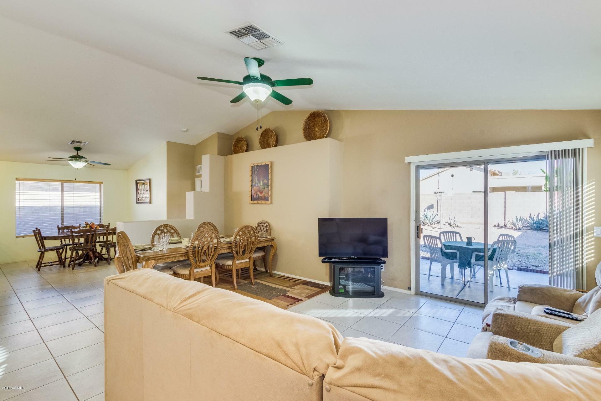 Property Photo:  2270 E 39th Avenue  AZ 85119 