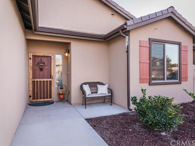 Property Photo:  817 Rio Mesa Circle  CA 93451 