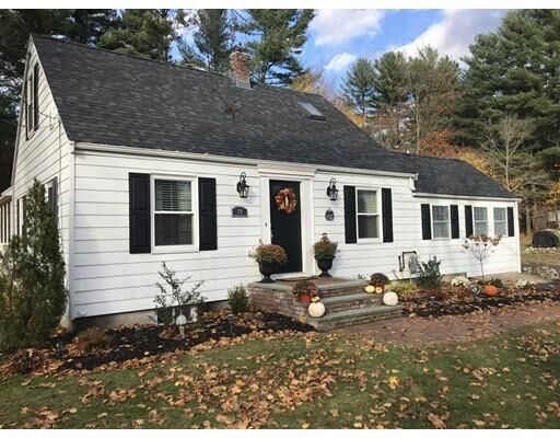 Property Photo:  19 Alderbrook Rd.  MA 01810 