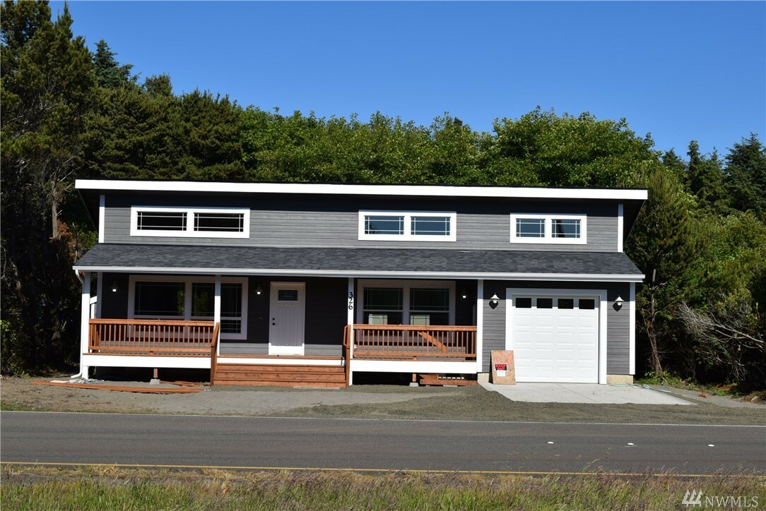 Property Photo:  1277 Fleetwood Ave SW  WA 98569 