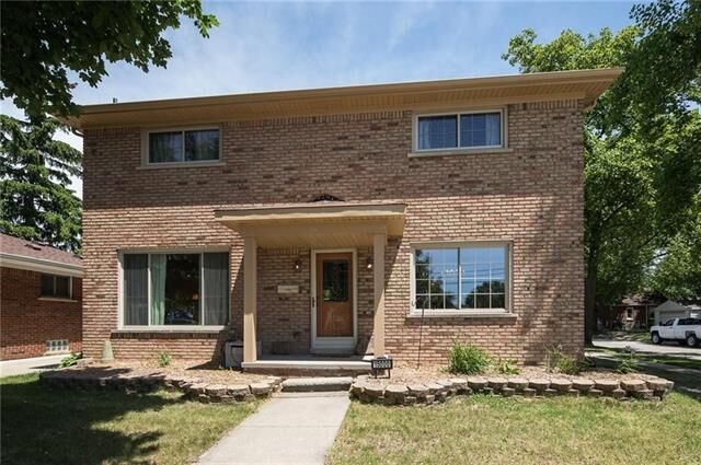 Property Photo: 15000 Markese Avenue MI 48101