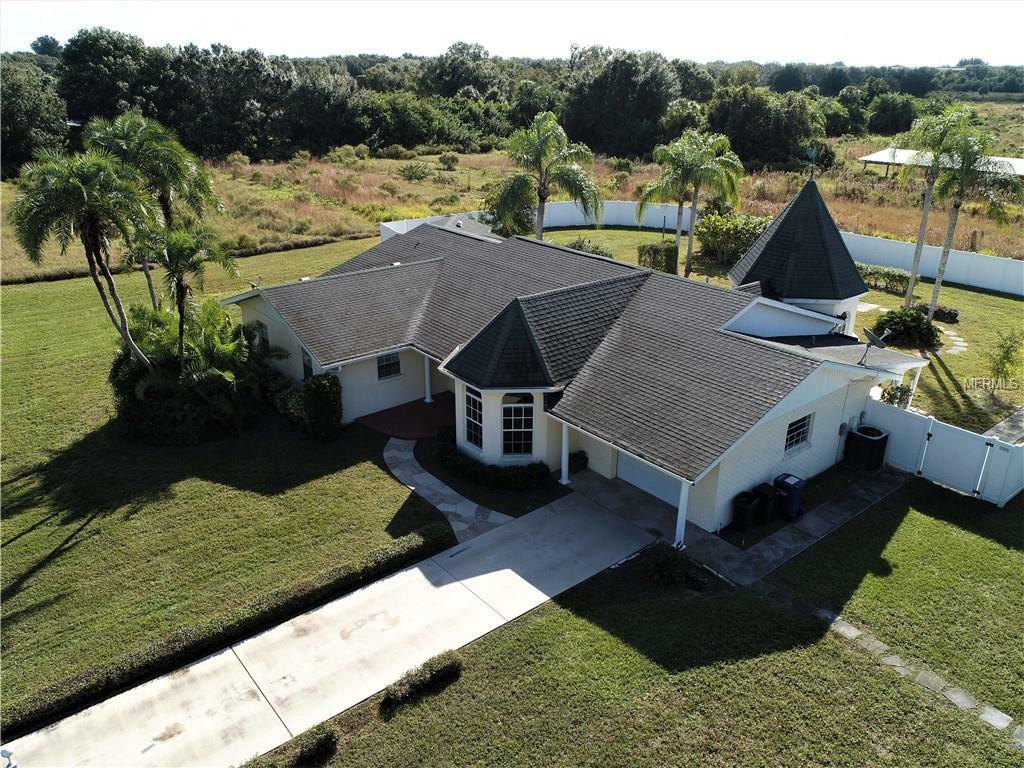 Property Photo: 4019 89th Street E FL 34221