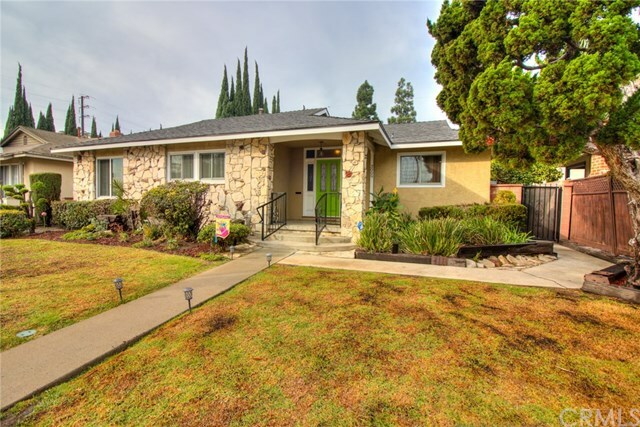 Property Photo:  3009 Knoxville Avenue  CA 90808 