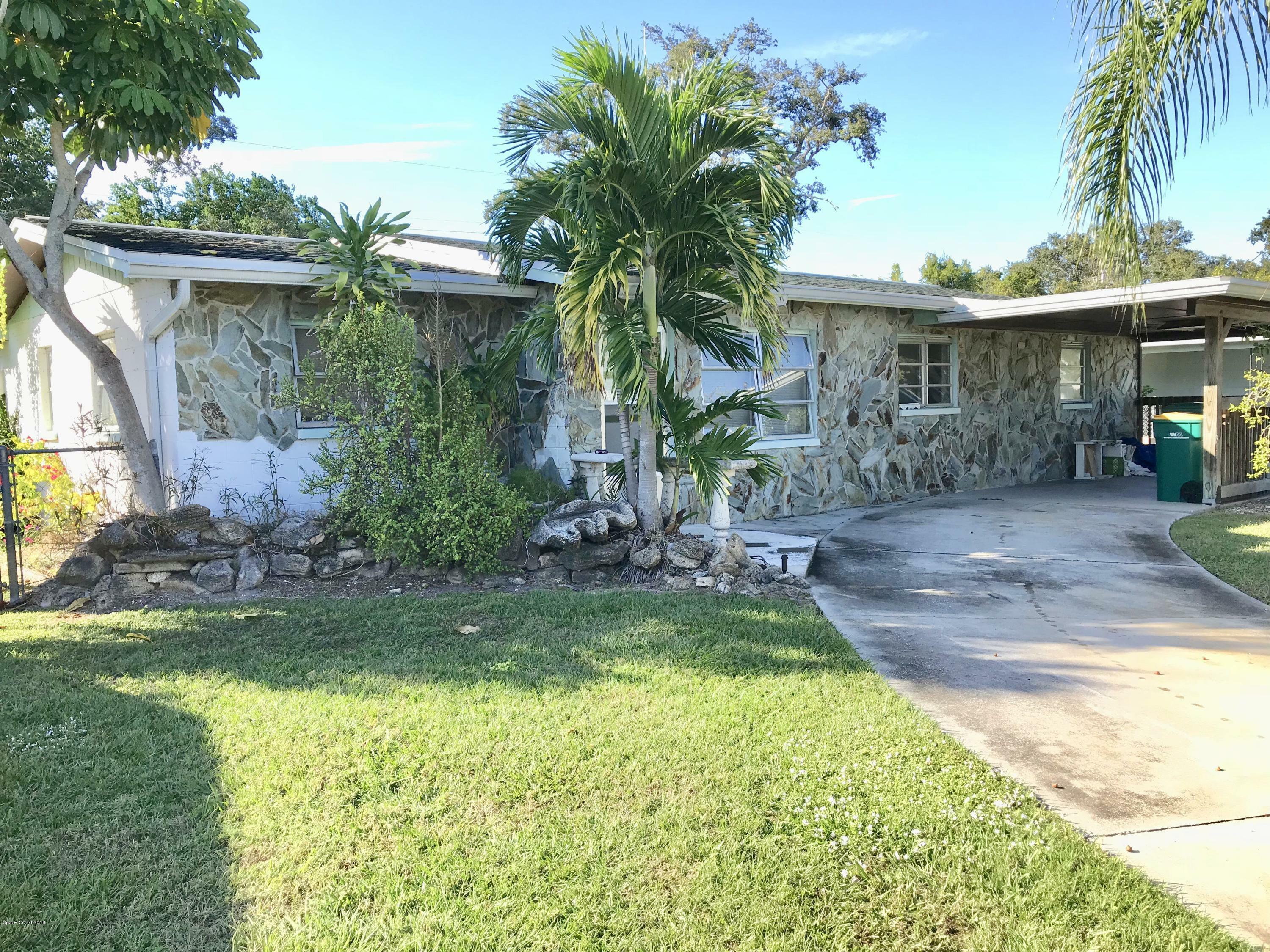 Property Photo:  1860 Oakwood Drive  FL 32935 