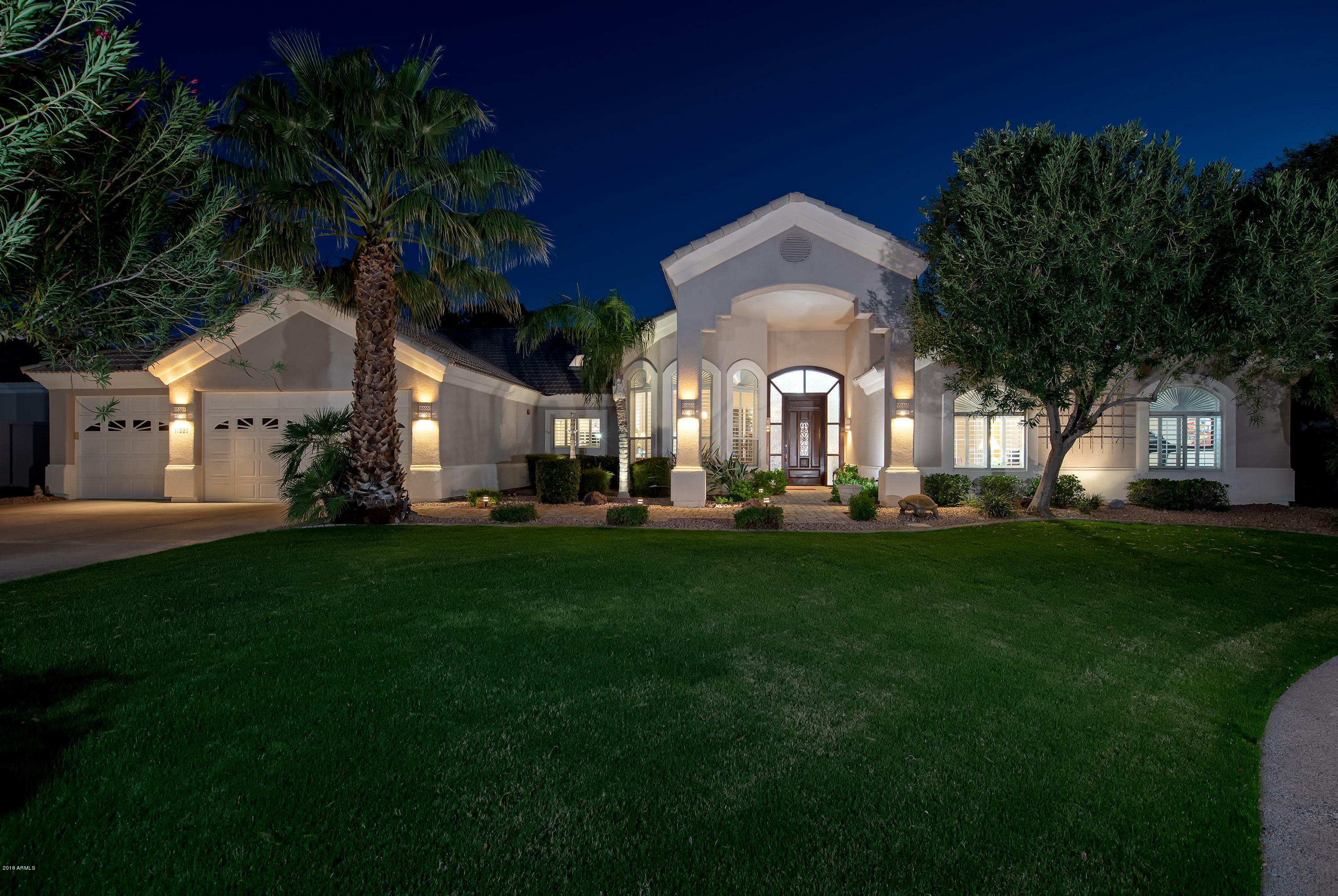 Property Photo: 11221 E Del Timbre Drive AZ 85259