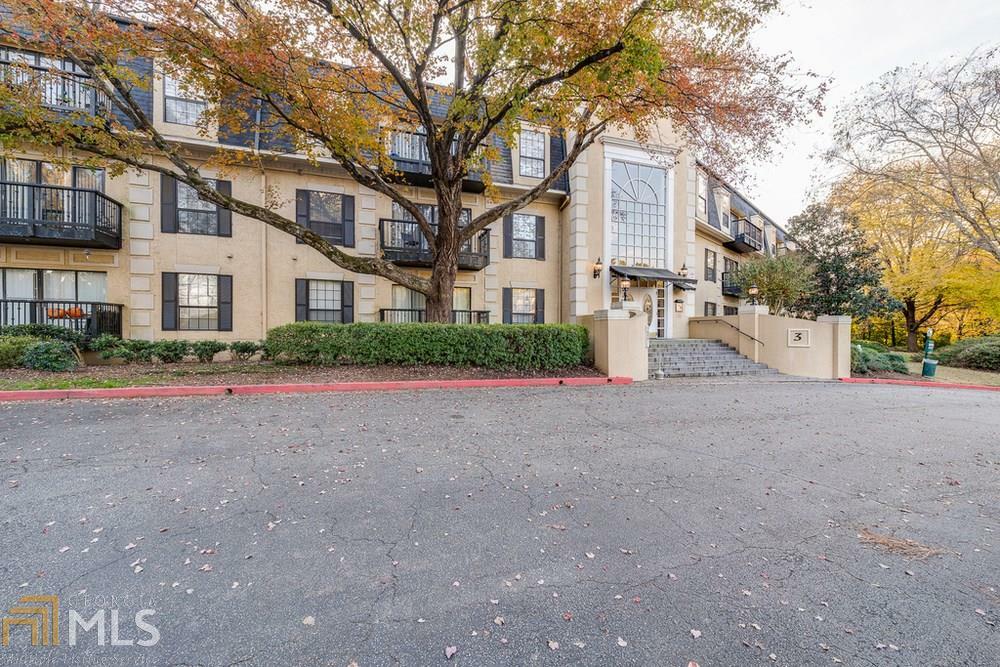 Property Photo: 3111 Pine Heights Dr GA 30324
