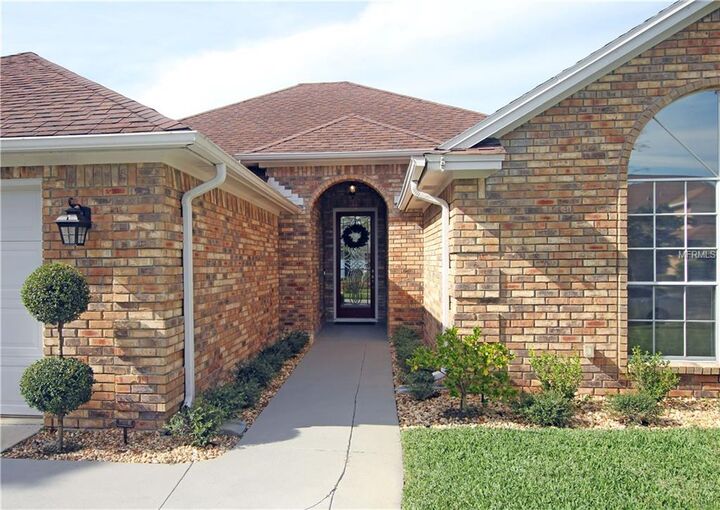 Property Photo:  1040 Corkwood Drive  FL 32765 