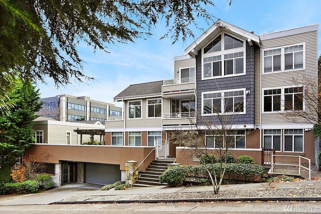 Property Photo:  611 Highland Dr 402  WA 98109 