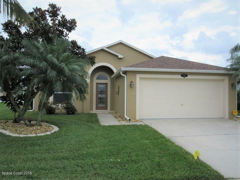 Property Photo:  1915 Bayhill Drive  FL 32940 