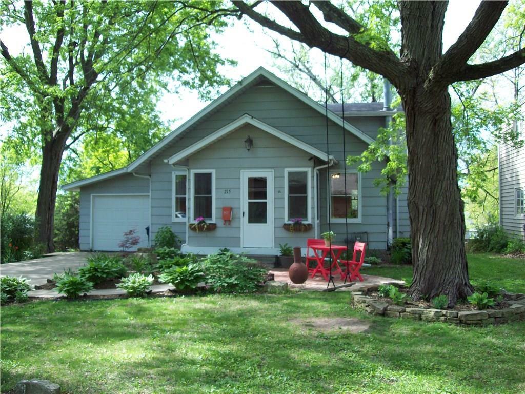 Property Photo:  215 Morningside Drive  IA 50219 