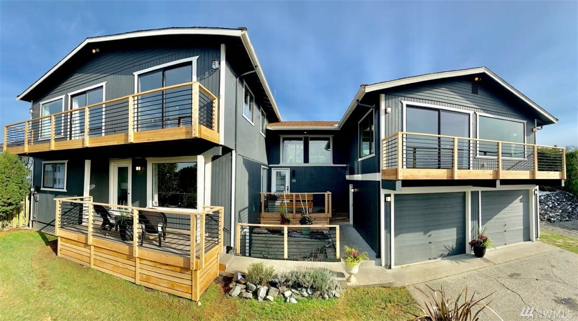 Property Photo:  1219 S Sunset Dr  WA 98465 