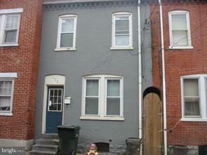 Property Photo:  523 Locust Street  PA 17602 