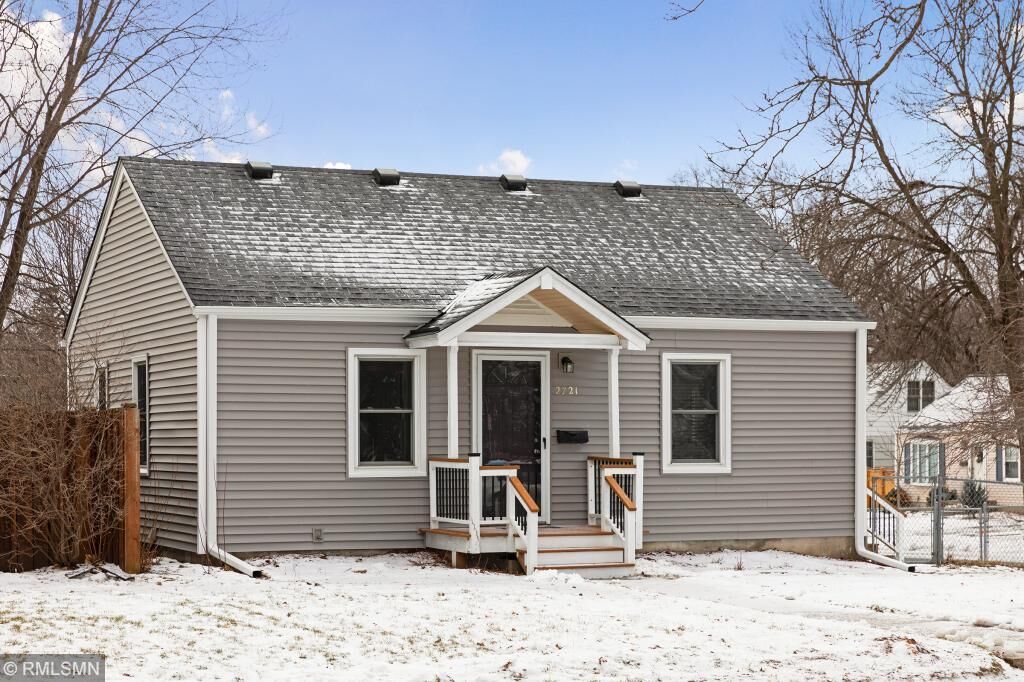 Property Photo: 2721 W 60th Street MN 55410