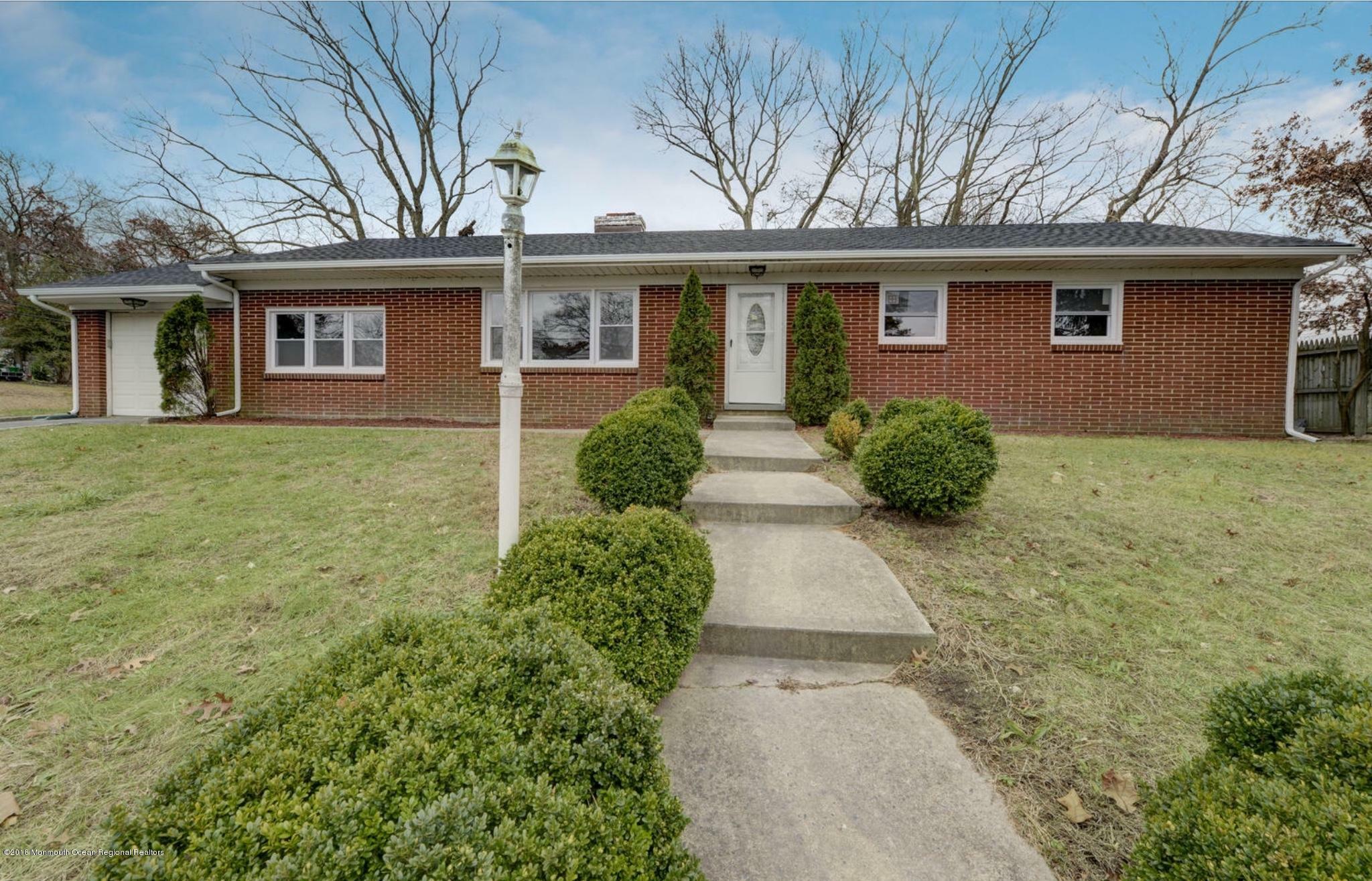 Property Photo:  801 Halton Court  NJ 07753 