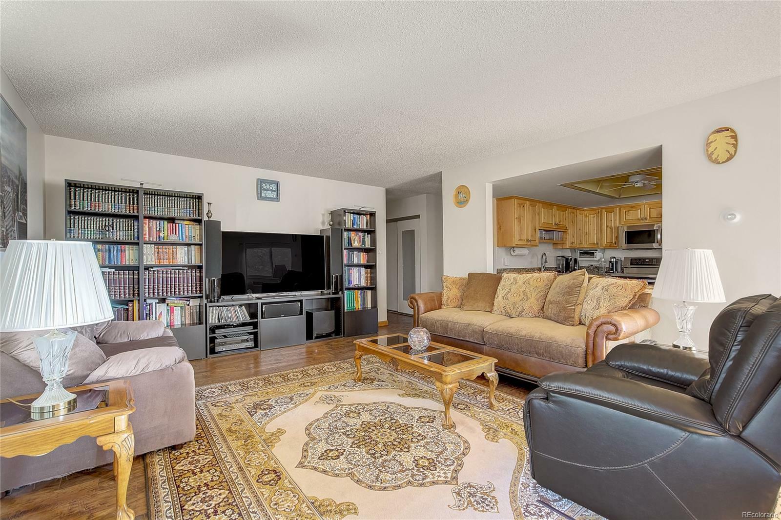 Property Photo: 13902 East Marina Drive Unit 102 CO 80014