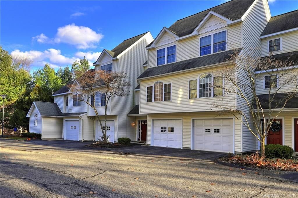 Property Photo: 256 Old Lambert Road 256 CT 06477