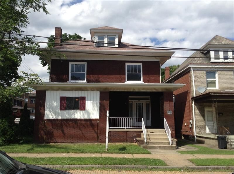 Property Photo: 220 Greydon Ave. PA 15136