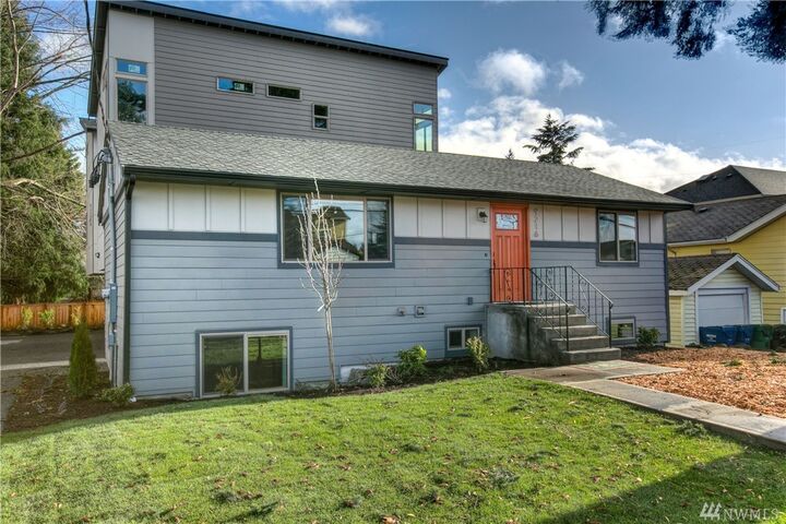 Property Photo:  9216 15th Ave SW  WA 98106 
