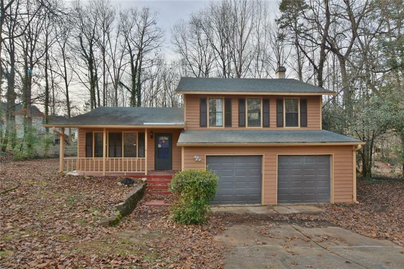 Property Photo: 5206 Walker Road 30088