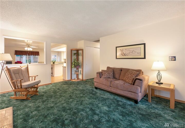 Property Photo: 12809 96th Ave NE WA 98034