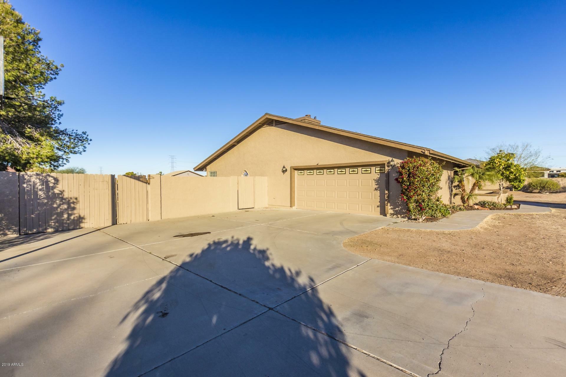 Property Photo:  24440 N 53rd Avenue  AZ 85310 