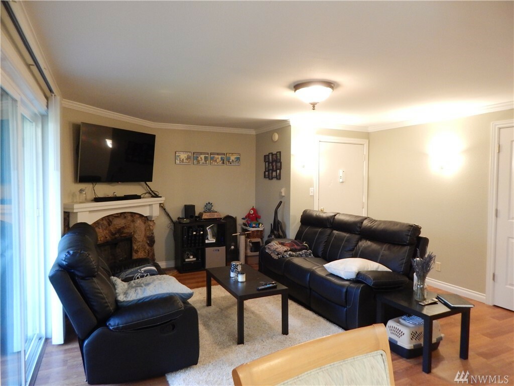 Property Photo:  3206 Pine Rd NE D6  WA 98310 