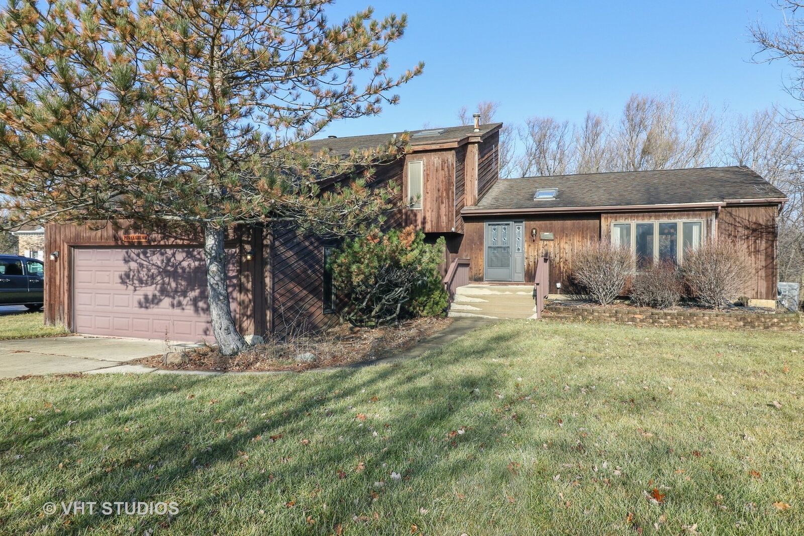 Property Photo:  2944 Autumn Drive  IL 60517 