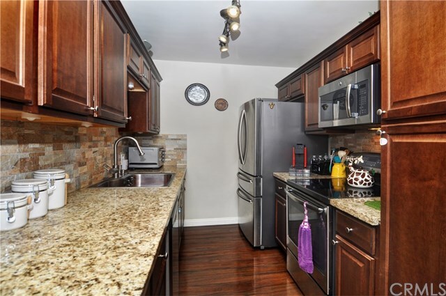 Property Photo: 1130 E 1st Street 205 CA 90802