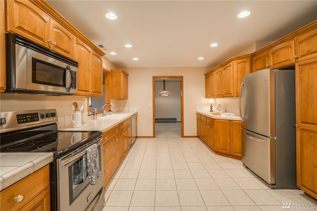 Property Photo: 1206 Ormiston St WA 98801