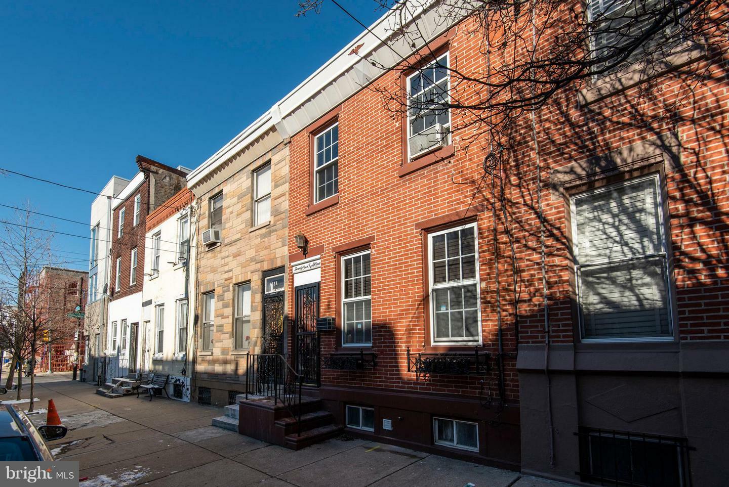 Property Photo: 2141 Catharine Street PA 19146