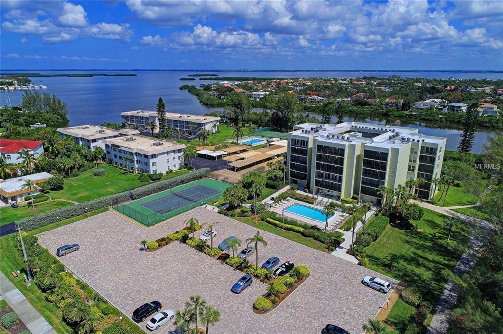 Property Photo:  3240 Gulf Of Mexico Drive B304  FL 34228 