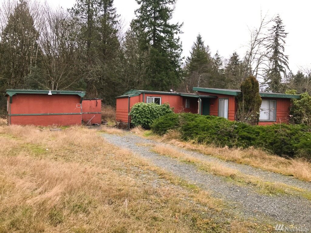 Property Photo:  14827 43rd Place NE  WA 98258 