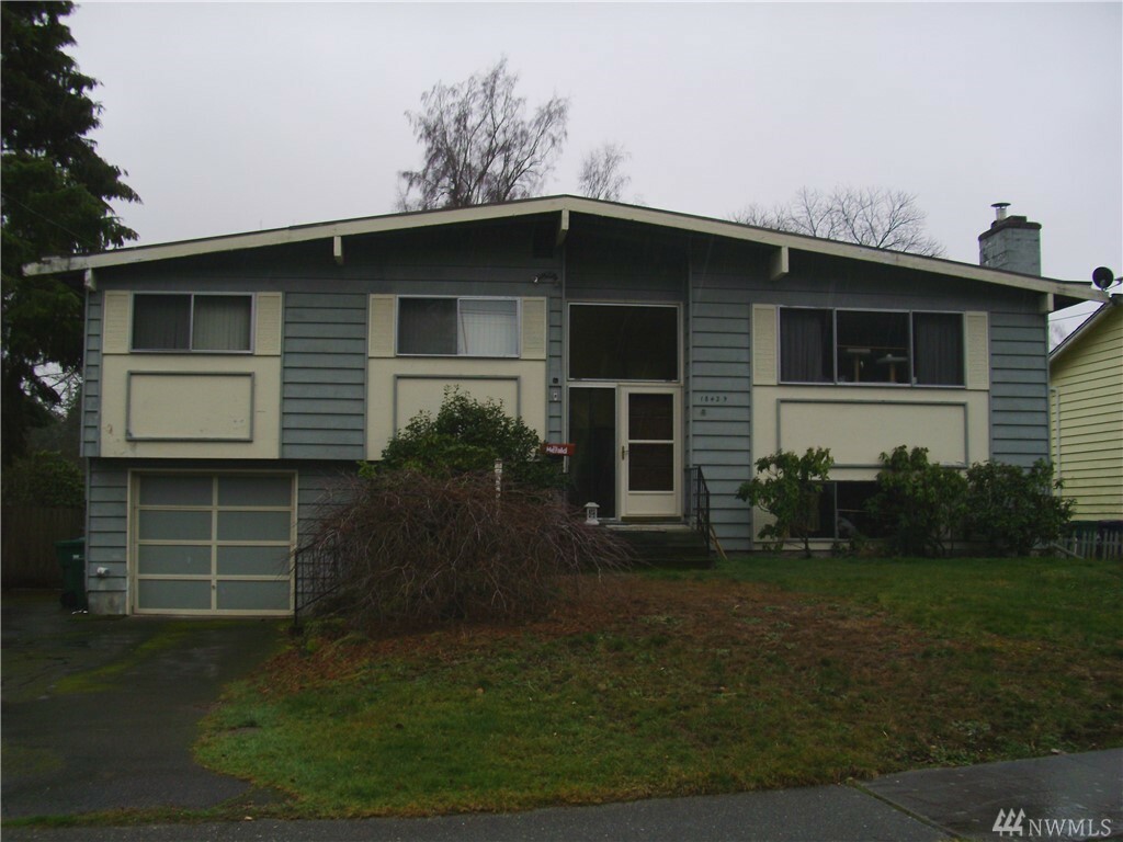 Property Photo:  18429 46th Place W  WA 98037 