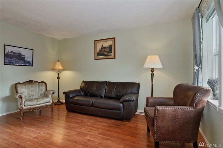 Property Photo:  3314 S Mead St  WA 98118 