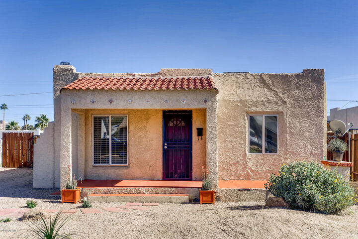 Property Photo:  2333 N 13th Street  AZ 85006 