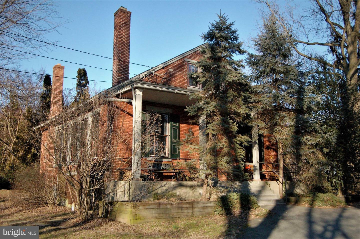 Property Photo: 365 Sylvan Retreat Road PA 17512