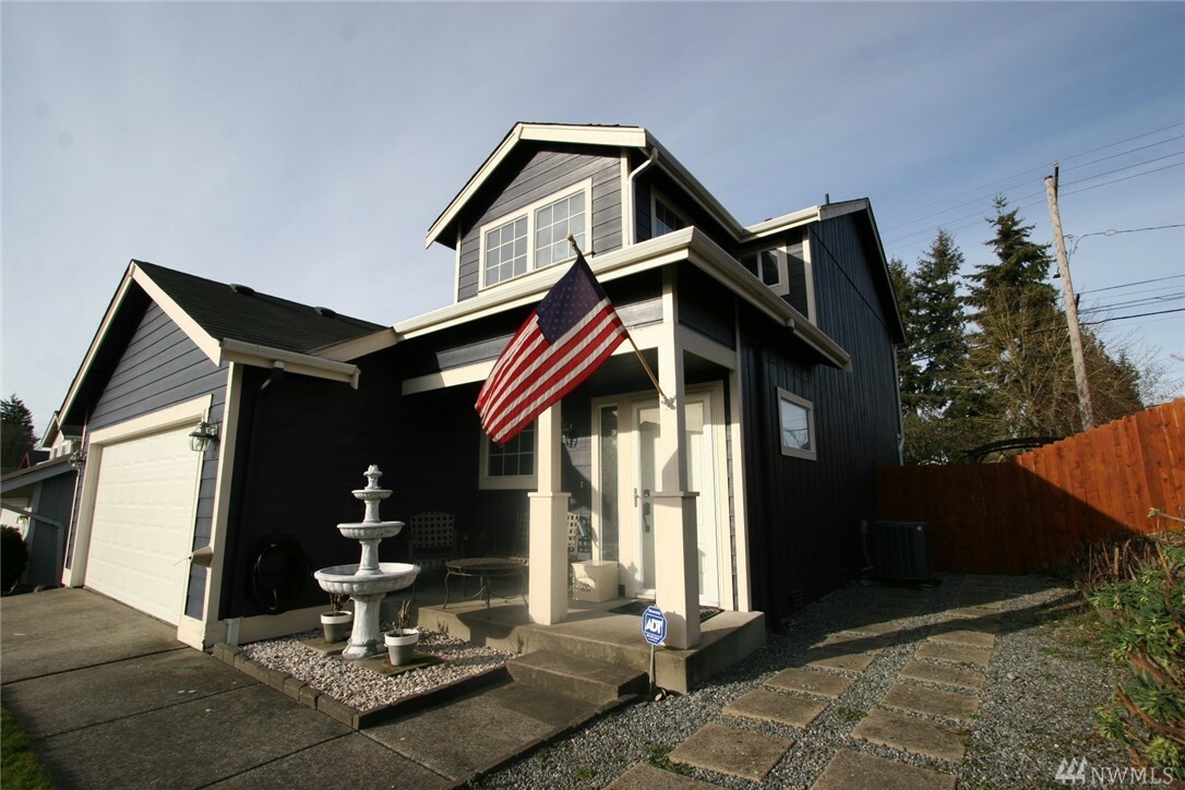 Property Photo:  4601 S 12th St Ct  WA 98405 