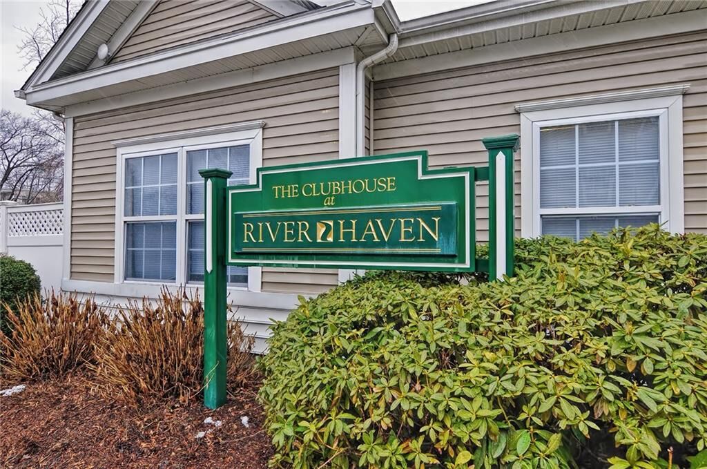 Property Photo: 94 Mill St, Unit#102 RI 02895