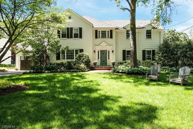 Property Photo:  15 Bennett Pl  NJ 07090 