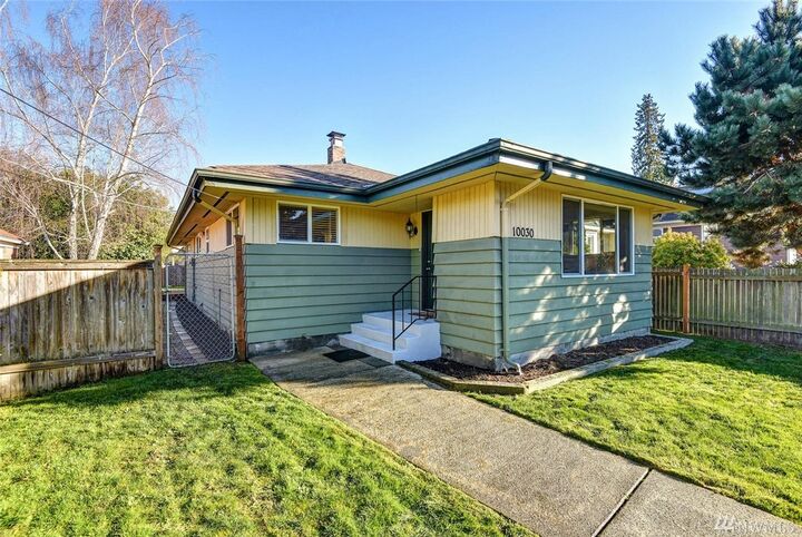 10030 Mary Ave NW  Seattle WA 98177 photo