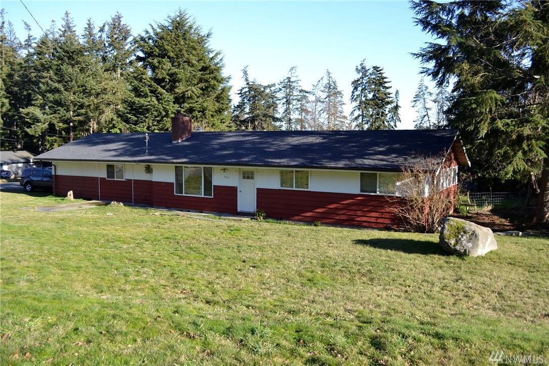 Property Photo:  2615 Olympic Dr  WA 98277 