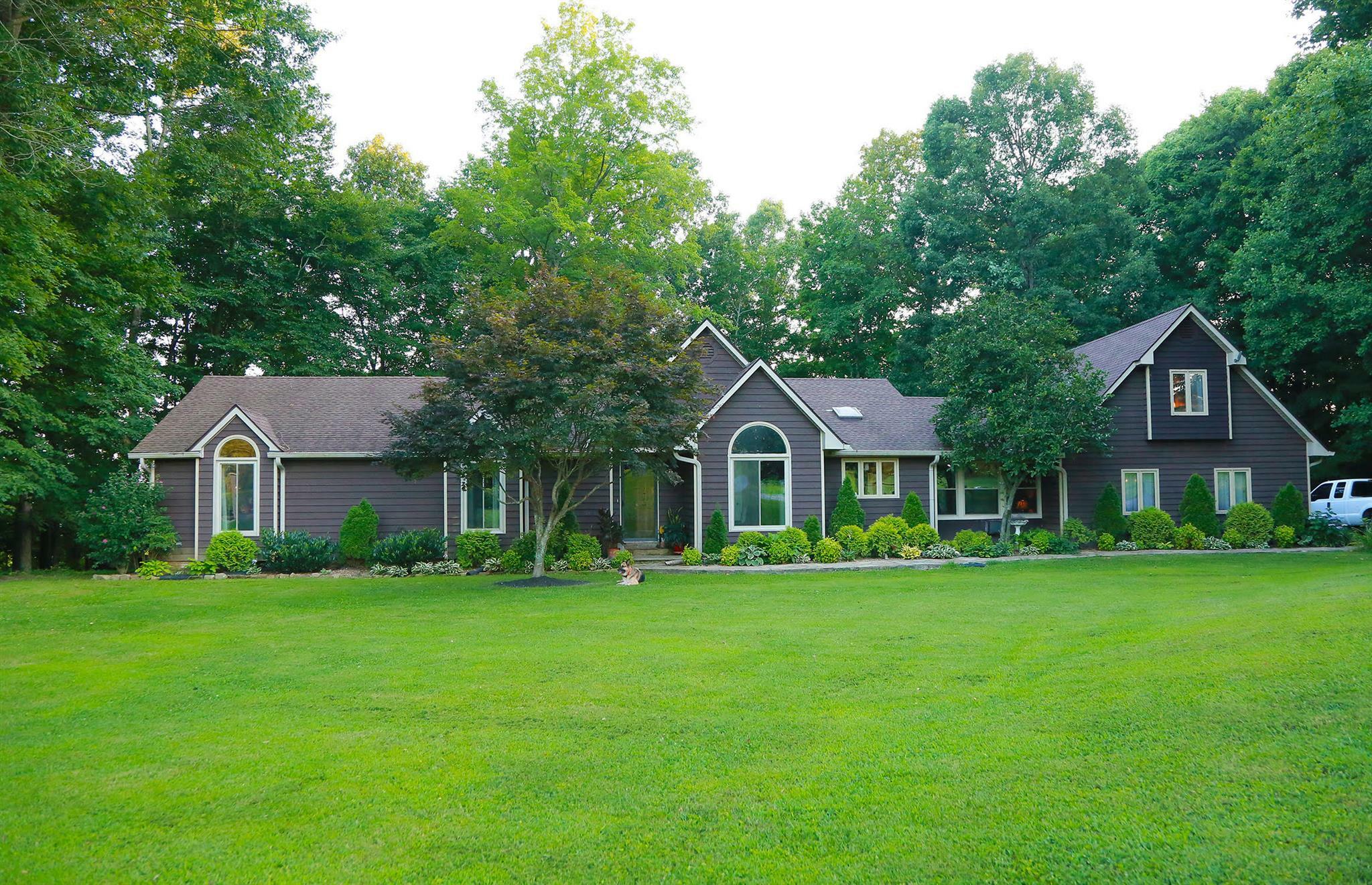 Property Photo:  2004 Lawrence Ln  TN 37172 